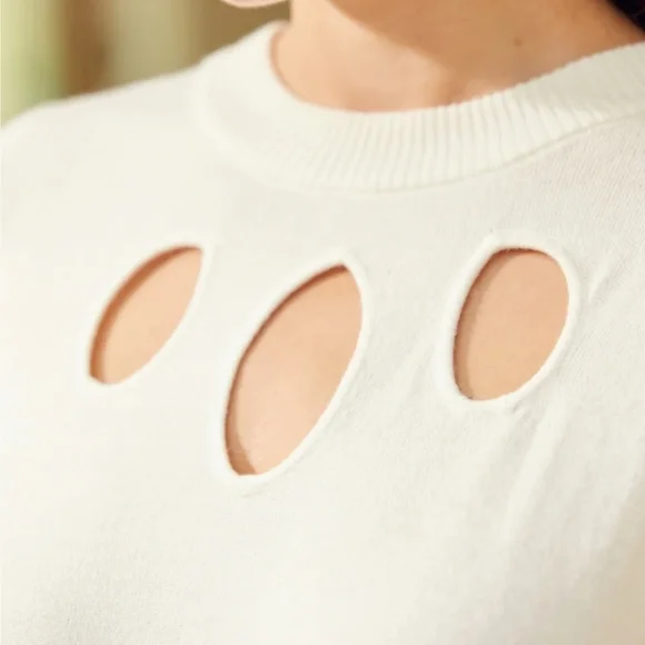 Modcloth White Keyhole Sweater - Picture 2 of 8